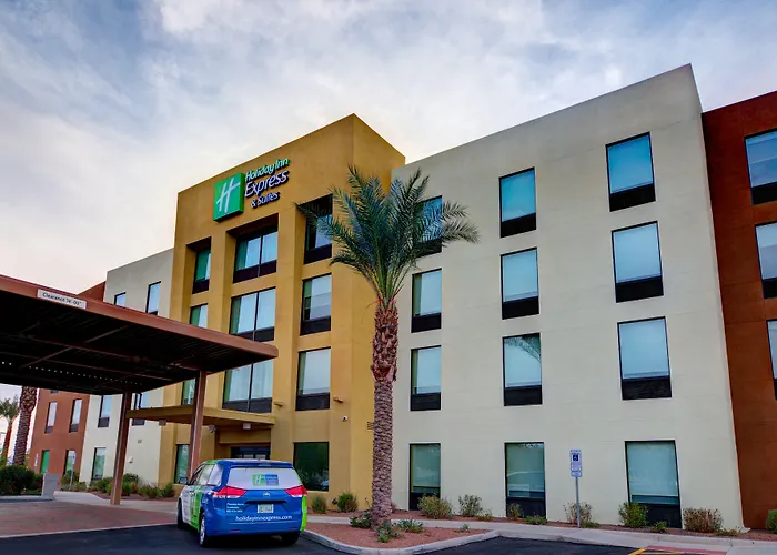 Holiday Inn Express & Suites - Phoenix North - Scottsdale By Ihg
